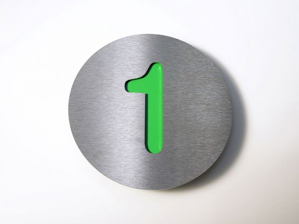 Hausnummer Edelstahl in Farbe Grün 1